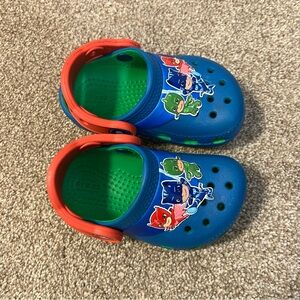 Crocs size 5C